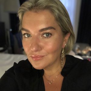 Meet your Posher, Victoria